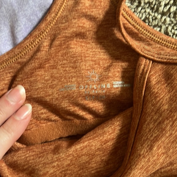 Workout Top Bundle! Under Armour, Champion, Aerie - Picture 4 of 4